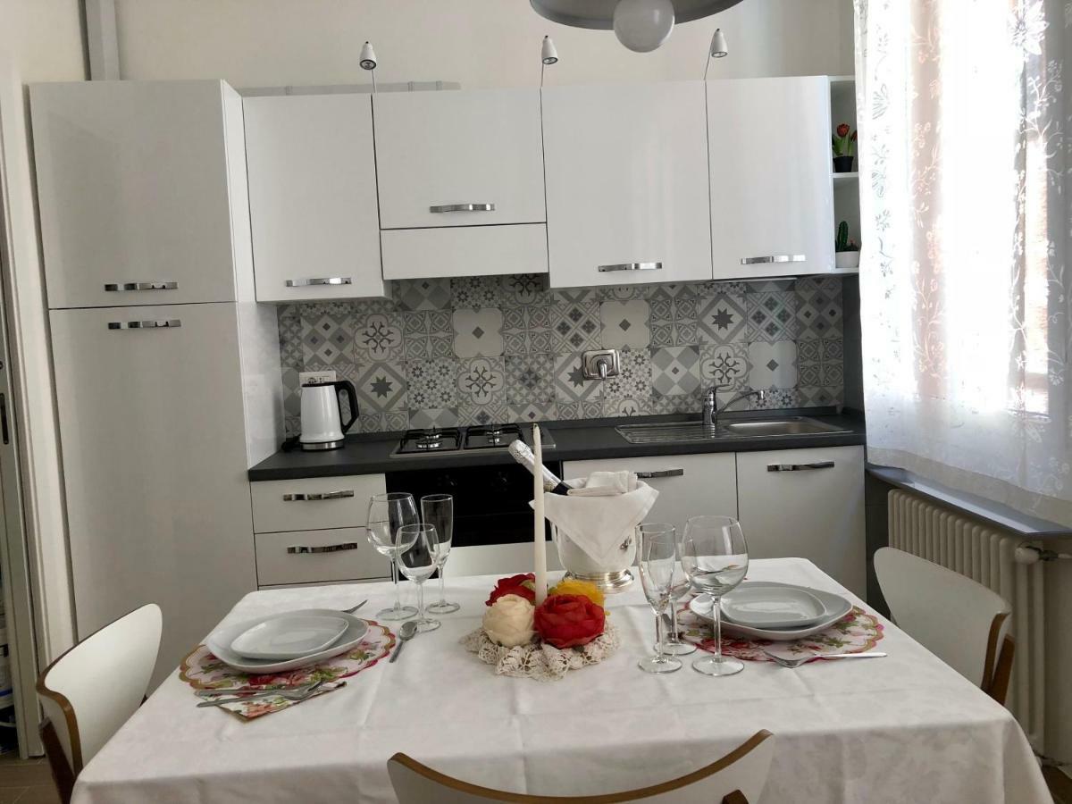 Temporary House De' Giudei Apartment Bologna Ngoại thất bức ảnh