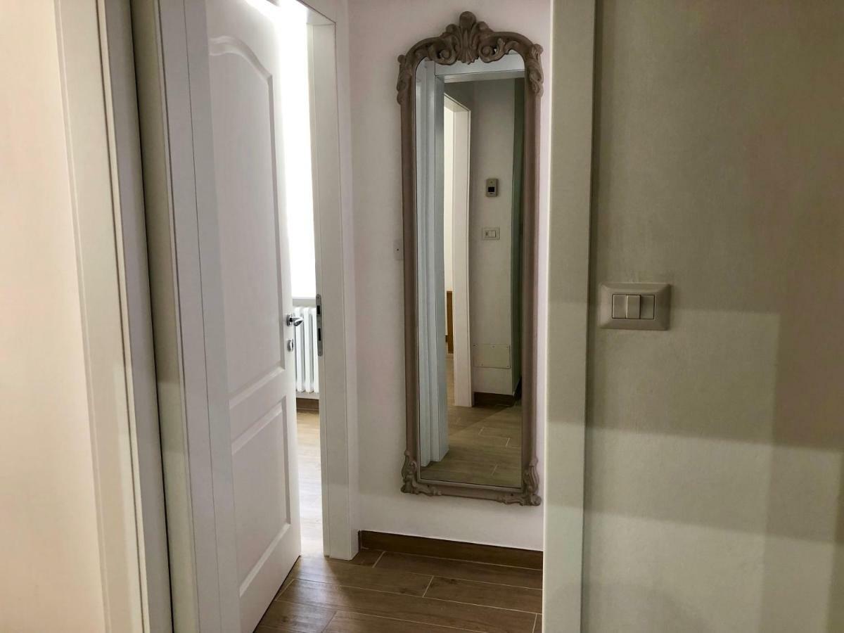 Temporary House De' Giudei Apartment Bologna Ngoại thất bức ảnh