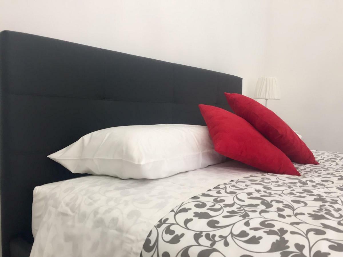 Temporary House De' Giudei Apartment Bologna Ngoại thất bức ảnh